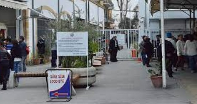 Lokmacı sınır kapısında Rum polisleri darp eden 29 yaşındaki Türk vatandaşı yargı önünde