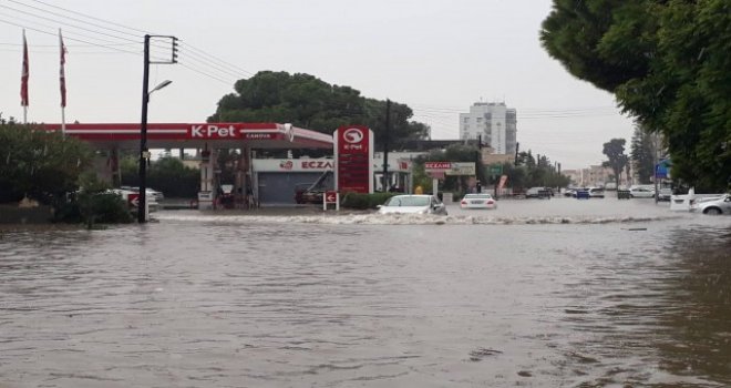 Mağusa sular altında kaldı