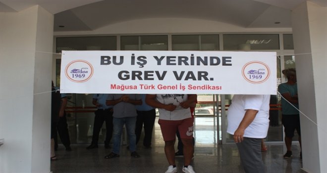 MAĞUSA TÜRK GENEL İŞ SENDİKASI, GAZİMAĞUSA BELEDİYESİ’NDE UYARI GREVİ YAPTI