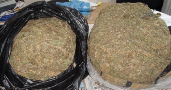 Mağusada 2 kilo uyuşturucu