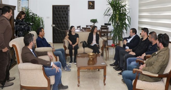 MALİYE BAKANI SERDAR DENKTAŞ, KTOEÖS HEYETİNİ KABUL ETTİ.