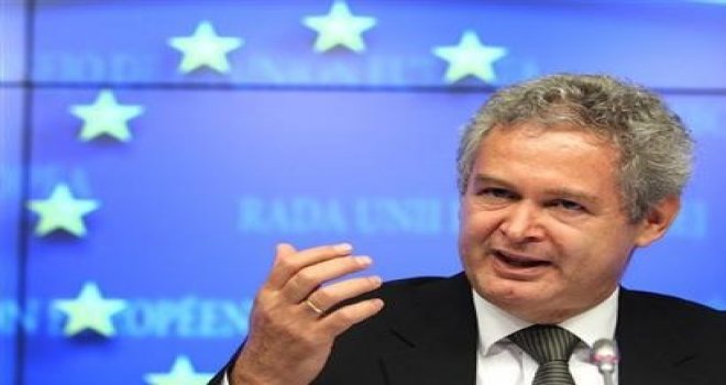 MAVROYANNİS UNFICYP RAPOR TASLAĞI İÇİN ÇABA GÖSTERİYOR
