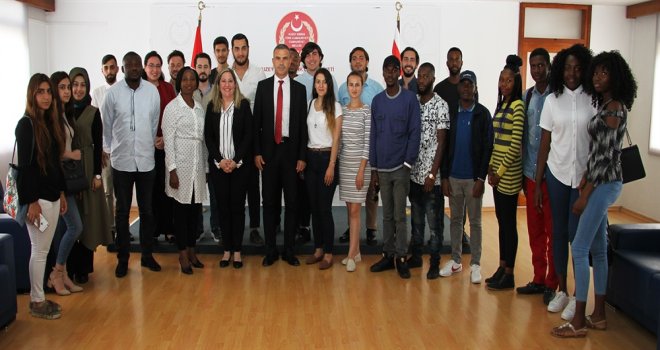 MECLİS BAŞKANI ULUÇAY YDÜ’DEN ÖĞRENCİLERİ KABUL ETTİ..