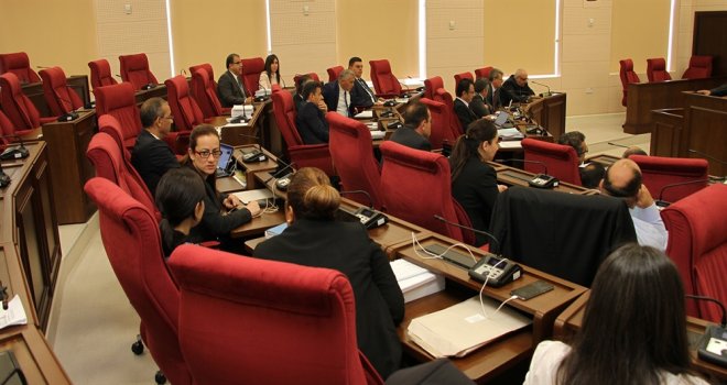 MECLİS'İN BÜTÇE MARATONU SÜRÜYOR