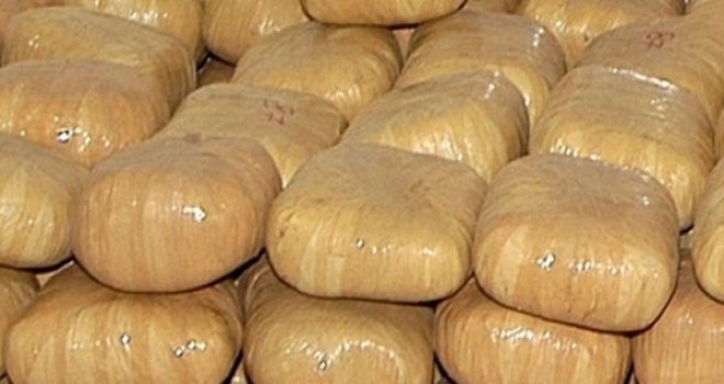 MEKSİKA'DA 371 KİLOGRAMLIK KOKAİN ELE GEÇİRİLDİ