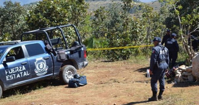 MEKSİKA'DA SU KUYUSUNDA 3 CESET BULUNDU