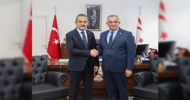 Milli Eğitim Bakanı Çavuşoğlu, TC Milli Eğitim Bakanı Mahmut Özer ile gerçekleştirdikleri görüşmeyi değerlendirdi