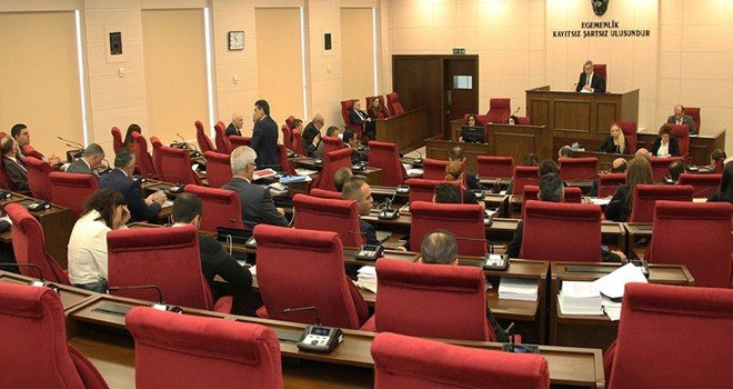 'Motorlu Araçlar (Değişiklik) Yasa Tasarısı' oybirliğiyle kabul edildi