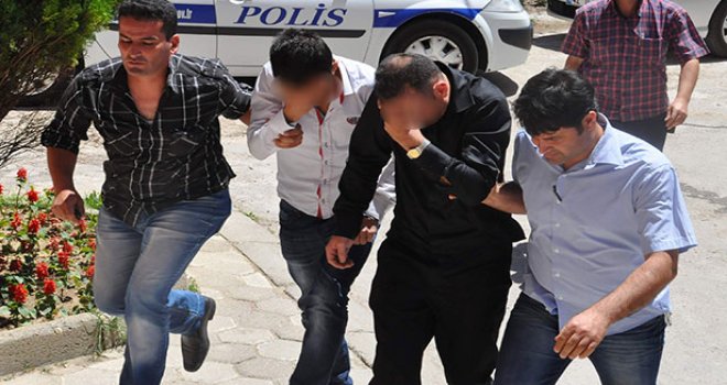 Nergisli'de uyuşturucu operasyonu ve gözaltı
