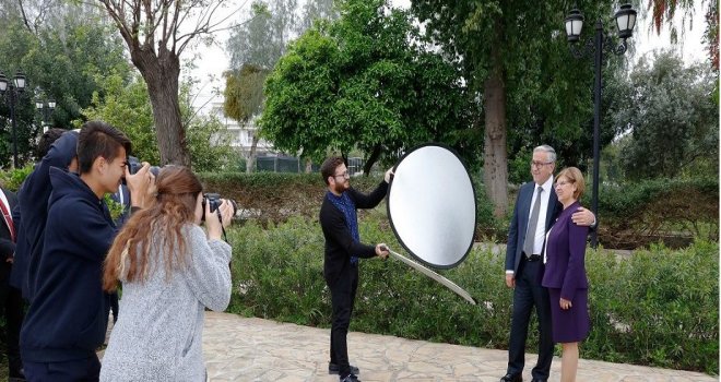 Öğrenciler Cumhurbaşkanlığı’nda fotoğraf çektiler