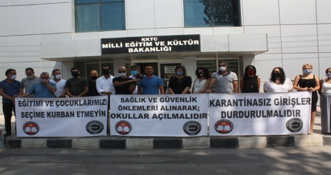 ÖĞRETMEN SENDİKALARI KARANTİNASIZ GİRİŞLER DURDURULARAK YÜZ YÜZE EĞİTİMİN BAŞLAMASINI İSTEDİ