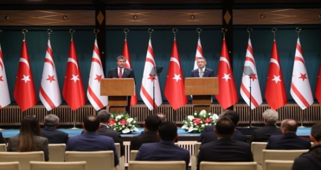 Oktay,Üstel ile görüşmesinin ardından düzenlenen basın toplantısında konuştu: KKTC’ye kabloyla elektrik temin edilecek