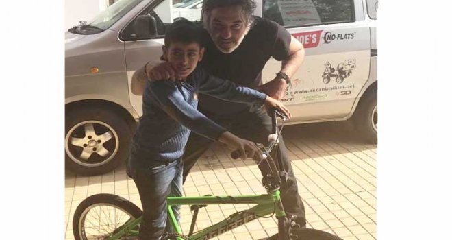 Örnek çocuğun hayali bisikletmiş