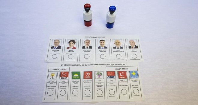 Oy pusulaları PTT'ye emanet..