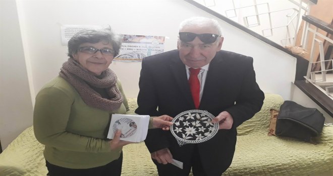 ÖZTEKİNER KHYD’YE KENDİ BESTELERİNİN YER ALDIĞI ALBÜMÜNDEN BAĞIŞLADI