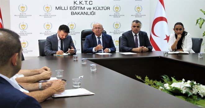 ÖZYİĞİT ÖZEL OKUL YETKİLİLERİ İLE GÖRÜŞTÜ... “DÖVİZ ARTIŞINA KARŞI EĞİTİMDE DE BİR TAKIM ÖNLEMLER ALINACAK.”