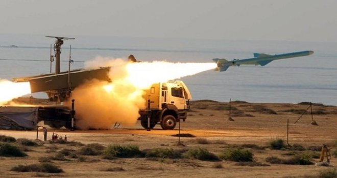 PAKİSTAN, AFGANİSTAN'IN SINIR VİLAYETİNE 180 ROKET ATTI