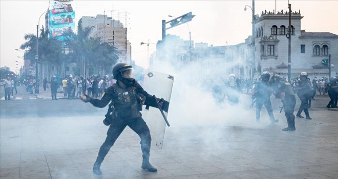 Peru'da hükümet karşıtı protestolarda ölenlerin sayısı 53'e çıktı