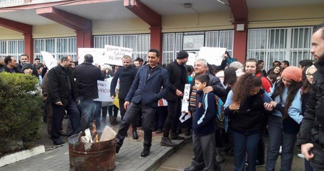Polat Paşa Lisesi'nde Eylem