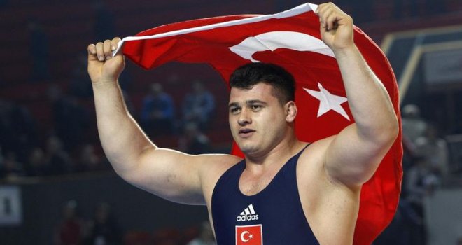 Rıza Kayaalp Dünya Askeri Oyunları'nda şampiyon oldu