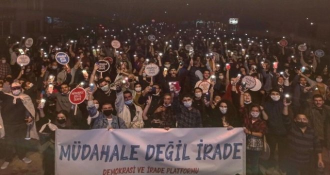 Rum basını: İşgal Bölgelerinde Demokrasi ve İrade Yürüyüşü