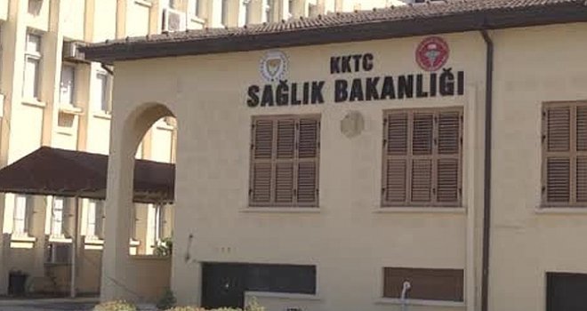 SAĞLIK BAKANLIĞI, SAĞLIK ÇALIŞANLARINA YÖNELİK ŞİDDETİ KINADI