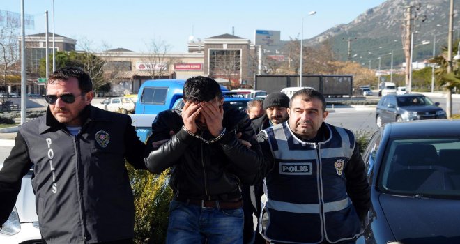 SATTIĞI ÜRÜNLERİN PARASINI ŞİRKETE VERMEYEN ŞAHIS TUTUKLANDI