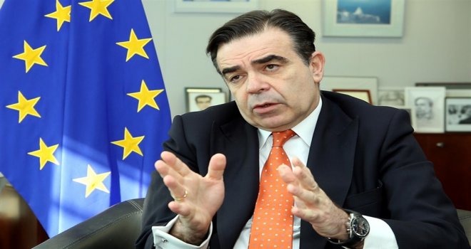 SCHİNAS: TÜRKİYE İSTİKRAR DÖNEMİNE GİRİYOR