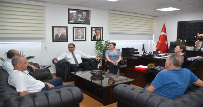 ŞEHİT AİLELERİ VE MALUL GAZİLER DERNEĞİ YETKİLİLERİ  SUCUOĞLU’NU ZİYARET ETTİ