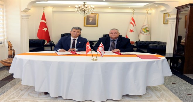 SİVİL SAVUNMA TEŞKİLATI BAŞKANLIĞI İLE KIBRIS VAKIFLAR İDARESİ ARASINDA İŞBİRLİĞİ PROTOKOLU İMZALANDI