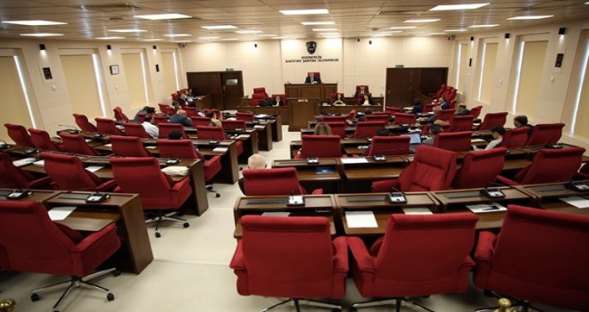 SİYASİ PARTİ BAŞKANLARI BÜTÇEYİ DEĞERLENDİRİYOR