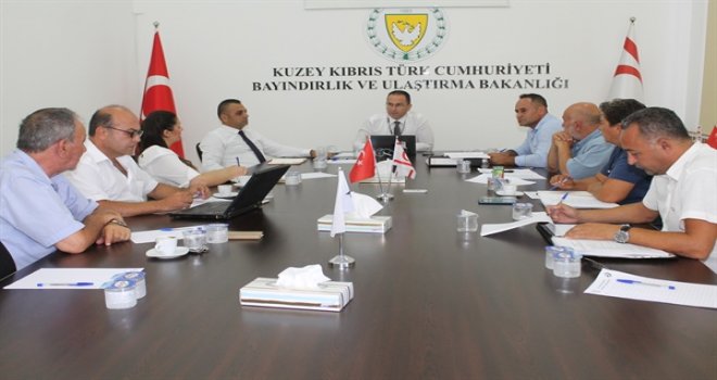 ŞOFÖR OKULLARI TEMSİLCİLERİ TÜZÜKLER KONUSUNDA BİLGİLENDİRİLDİ
