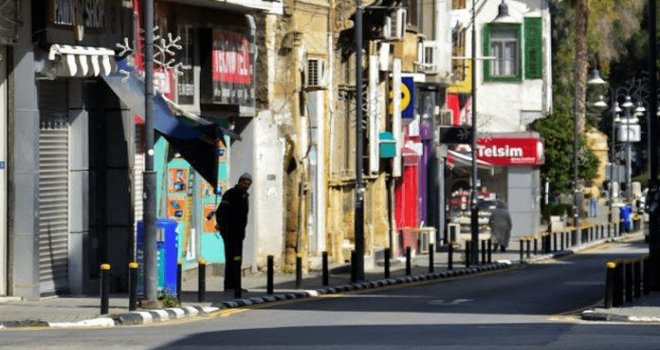 Sokağa çıkma saatlerinde düzenleme