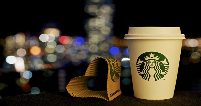 Starbucks 400 şubesini kapatıyor
