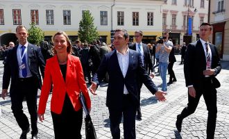 AB'den İran nükleer anlaşmasına 'güçlü destek'