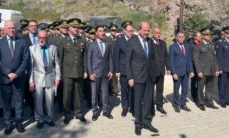 Bağlıköy Direnişi şehitleri anıldı: Kuzey Kıbrıs Türk Cumhuriyeti yaşamak için kurulmuştur!