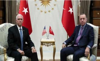 Cumhurbaşkanı Erdoğan Mike Pence'ı kabul etti Ankara'da kritik görüşme