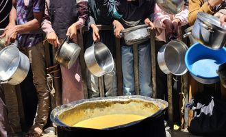 DSÖ, günde 1,6 milyon kişinin güvenli olmayan gıda nedeniyle hastalandığını bildirdi