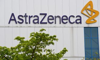 İTALYA, AVUSTRALYA'YA 250 BİNDEN FAZLA DOZ ASTRAZENECA AŞISININ İHRACATINI DURDURDU