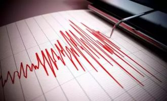 İzmir Körfezi'nde 4 büyüklüğünde deprem