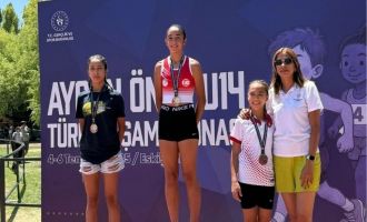 Milli sporcumuz Azra Avcı U14 Türkiye Şampiyonu oldu!