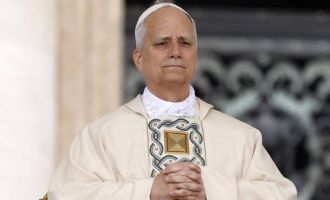 Papa 14. Leo uluslararası toplumun savaşın trajedisini durdurmak için ahlaki sorumluluğu olduğunu söyledi