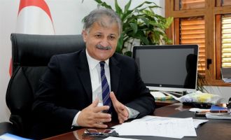 SAĞLIK BAKANI PİLLİ: “GİRNE’DEKİ VAKA ARTIŞIYLA İLGİLİ ÇALIŞMA YAPTIK”