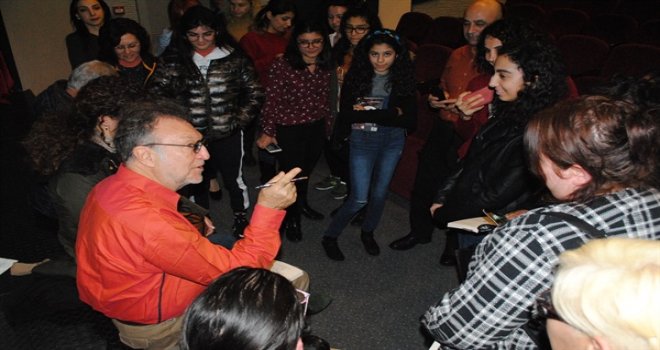 TAMER LEVENT GİRNE BELEDİYESİ ODA TİYATROSU’NA KONUK OLDU