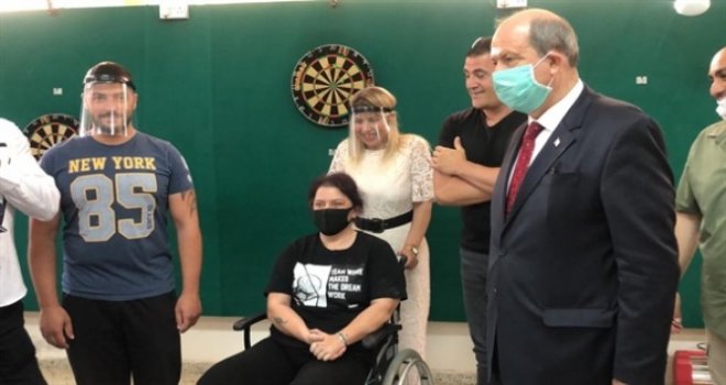 Tatar, Tekerlekli Sandalye Basketbol Takımı'nı kutladı