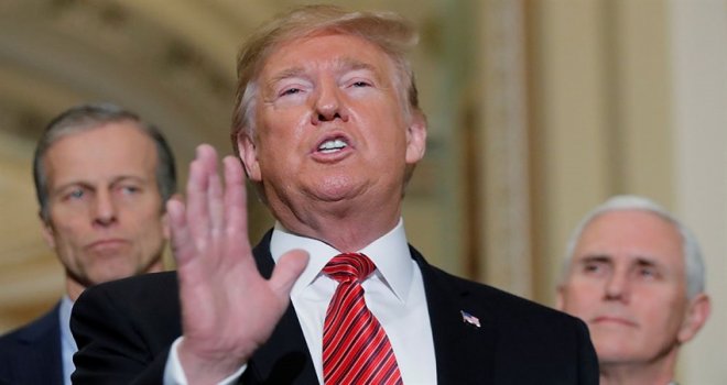 TRUMP: DAVOS'A GİTMEYECEĞİM, ABD'DE ACİL DURUM İLAN EDEBİLİRİM
