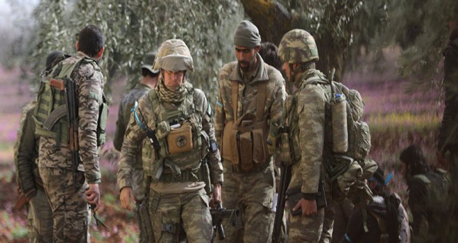 TSK ve ÖSO Afrin ilçe merkezi sınırlarına girdi