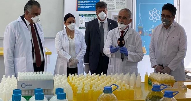 Türk Maarif Koleji’nden ‘kolonya’ üretimi