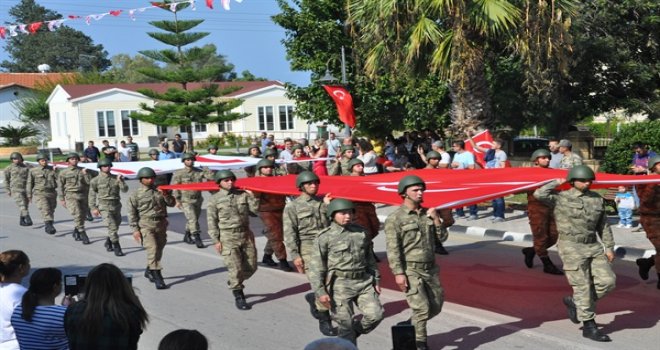 TÜRKİYE CUMHURİYETİ’NİN 96. KURULUŞ YIL DÖNÜMÜ GÜZELYURT’TA KUTLANDI