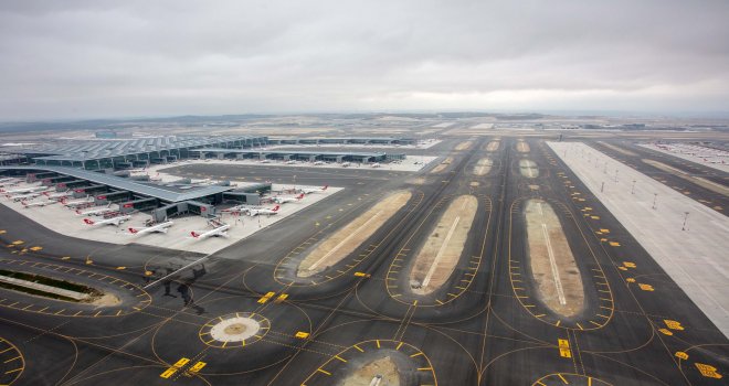 Türkiye İstanbul Havalimanı'nda yurt dışı uçuşlar başladı